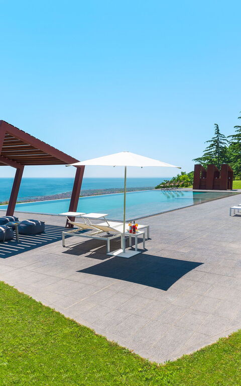 Tenuta Della Contea: Ansichten, Außen, Draussen, Garten, Schwimmbad