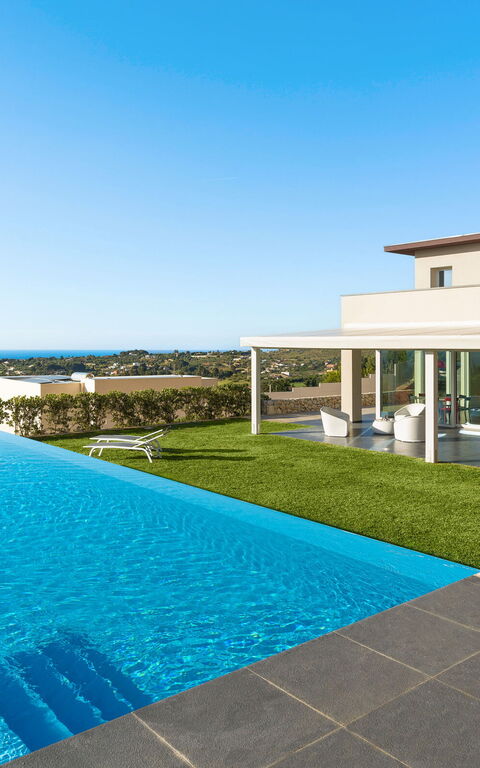 Villa Dolce: Ansichten, Außen, Draussen, Garten, Schwimmbad