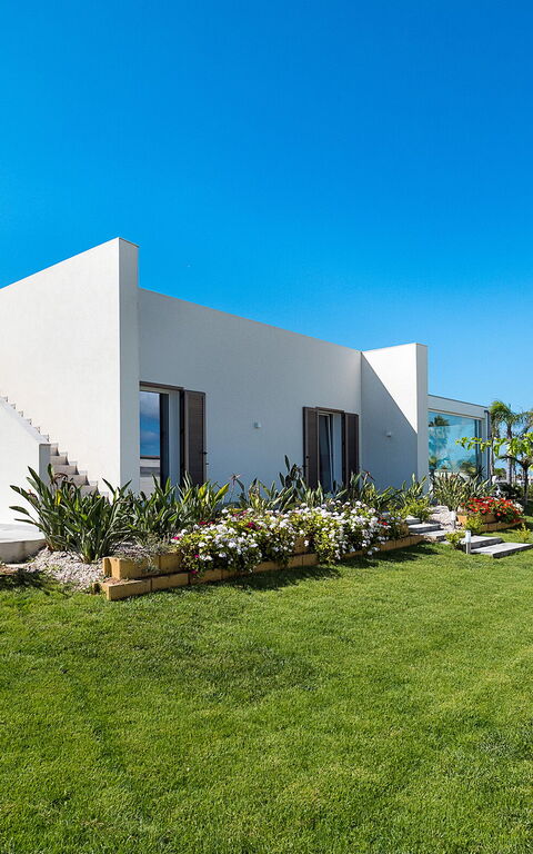 Diantha: Außen, Draussen, Garten