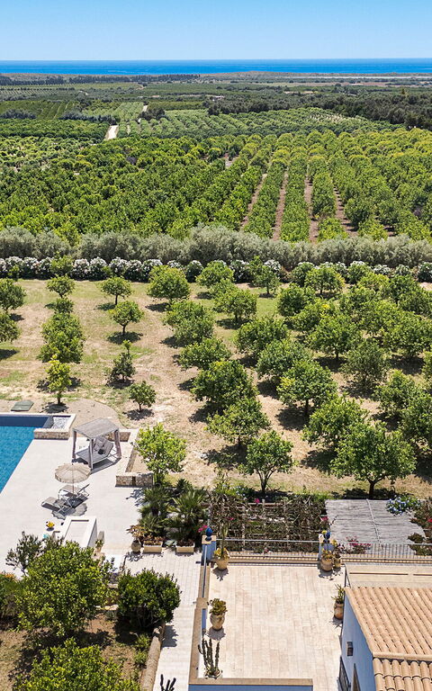 Pigna Blue: Ansichten, Schwimmbad