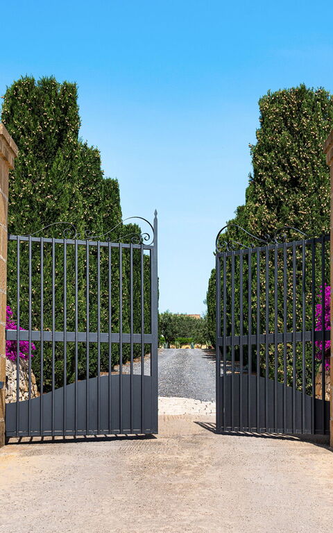 Pigna Blue: Haupteingang