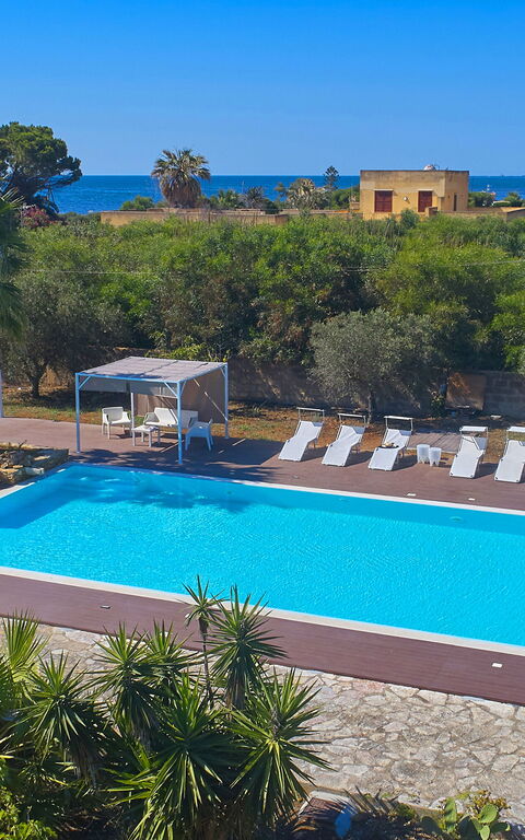 Villa Maraus: Außen, Draussen, Schwimmbad