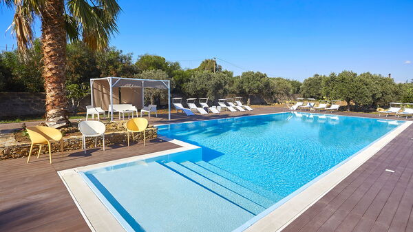 Villa Maraus: Außen, Draussen, Schwimmbad