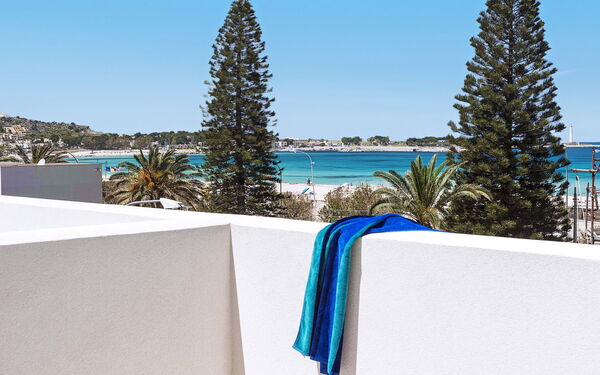 Lisca Bianca: Außen, Draussen