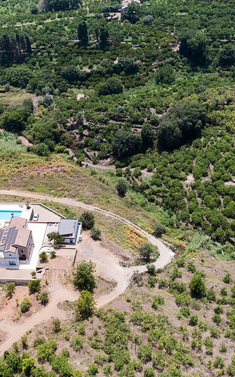 Villa Gianos: Ansichten, Außen, Draussen