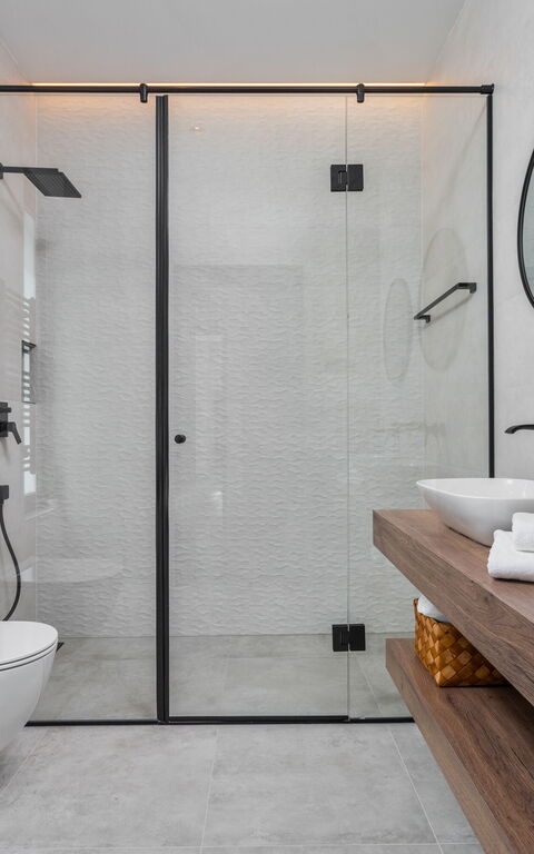 Villa Sea Breeze: Bad