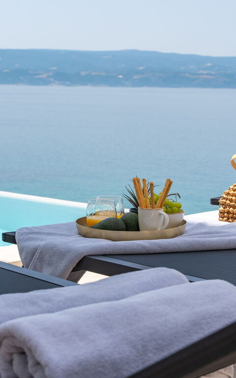 Villa Sea Breeze: Schwimmbad