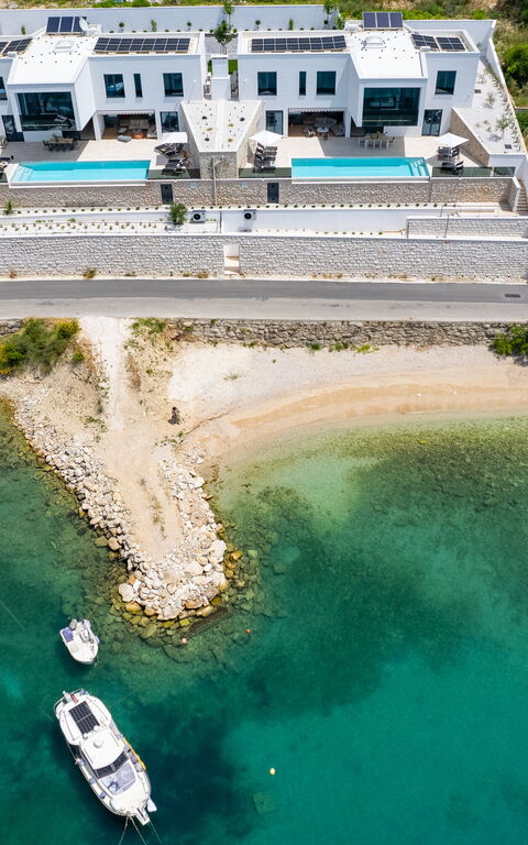 Villa Loma: Ansichten