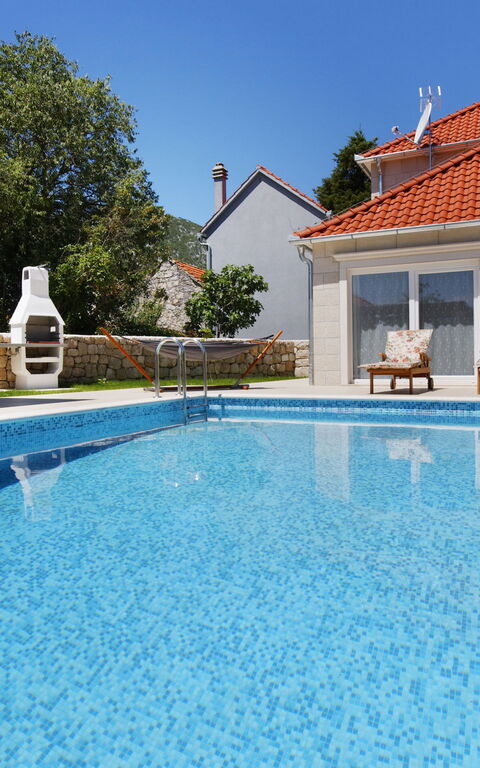 Villa Zupa: Balkon / Terrasse / Patio, Schwimmbad