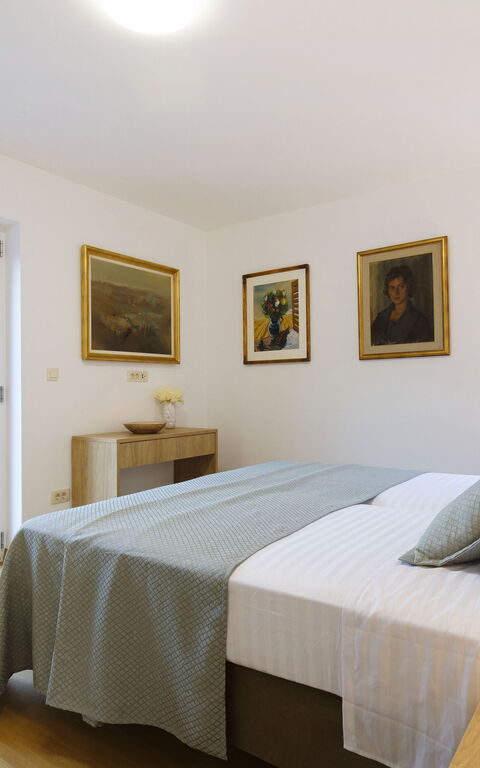 Villa Jure: Schlafzimmer