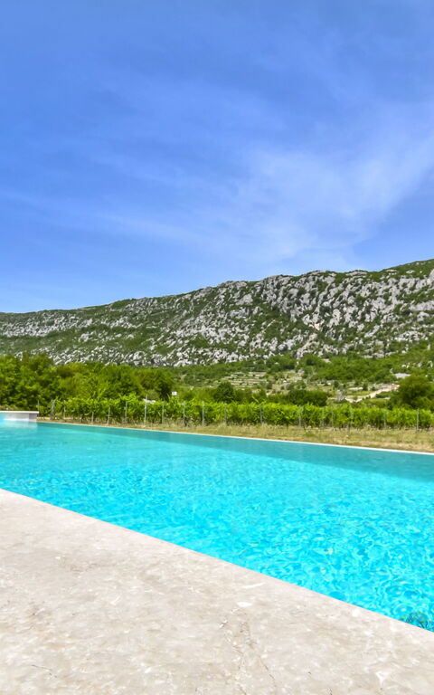 Villa Jure: Schwimmbad