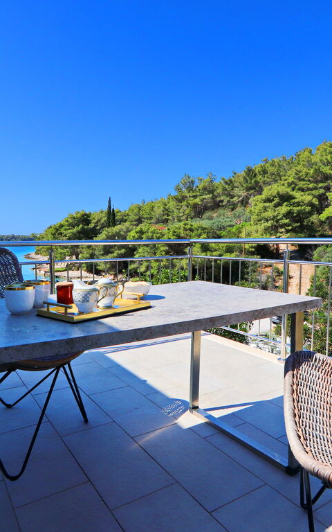 Villa Emerald: Ansichten, Balkon / Terrasse / Patio, Draussen