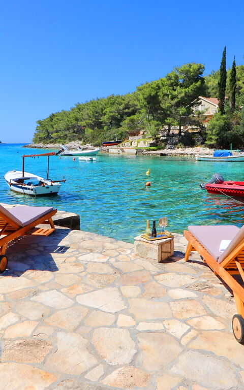 Villa Emerald: Aktivitäten, Ansichten