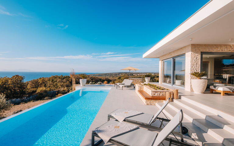 Villa Elektra: Außen, Balkon / Terrasse / Patio, Draussen, Schwimmbad