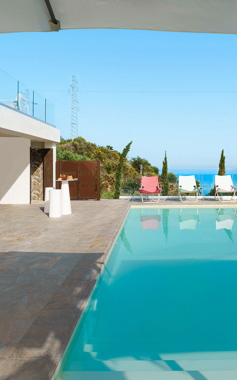 Grand Tour Villa: Ansichten, Außen, Draussen, Schwimmbad