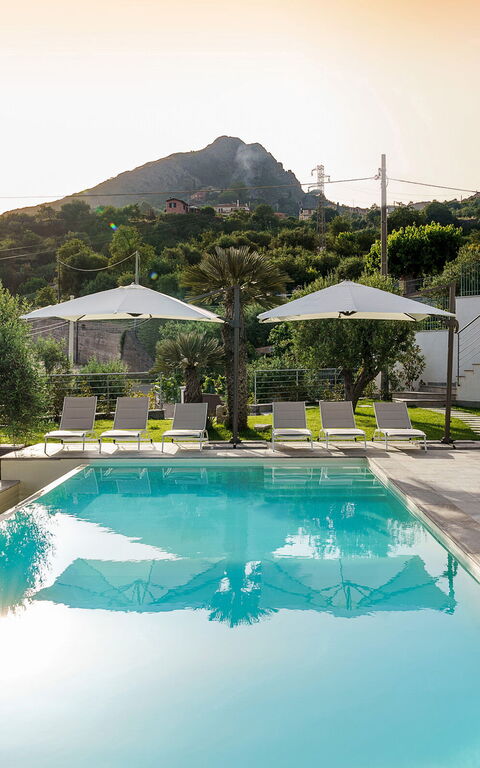 Grand Tour Villa: Außen, Draussen, Garten, Schwimmbad