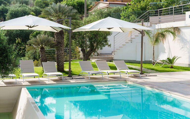 Grand Tour Villa: Außen, Draussen, Garten, Schwimmbad