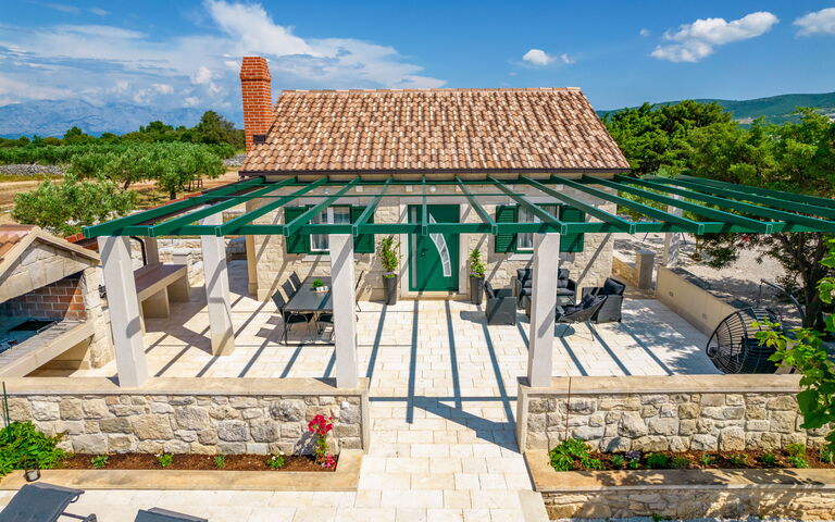 Villa Diana: Balkon / Terrasse / Patio