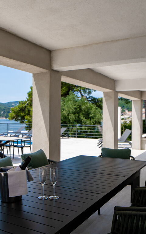 Villa Cosmic: Außen, Balkon / Terrasse / Patio, Draussen