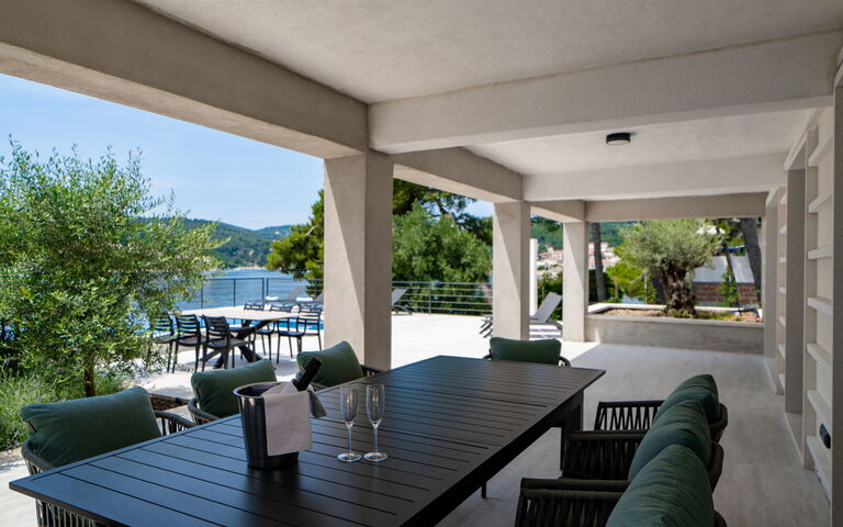 Villa Cosmic: Außen, Balkon / Terrasse / Patio, Draussen