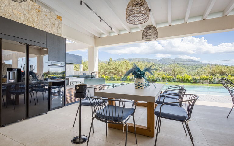 Villa Serenissima: Außen, Balkon / Terrasse / Patio, Draussen, Schwimmbad