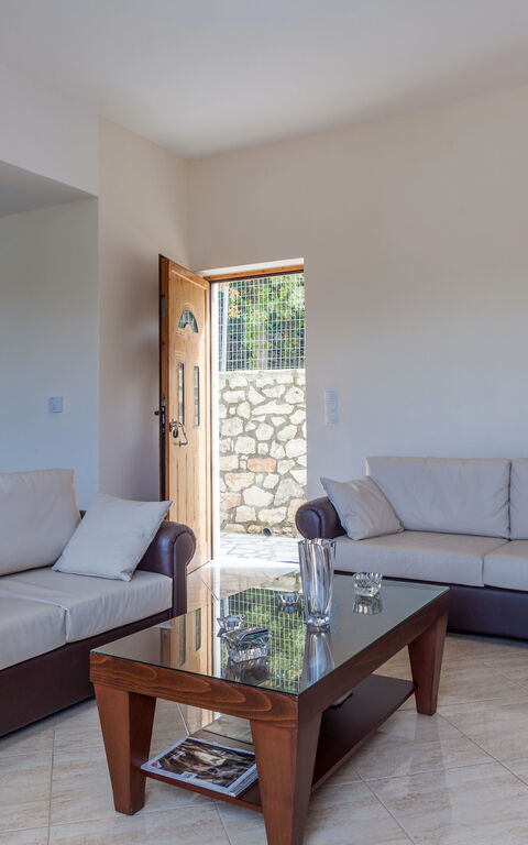 Villa Giorgos: Wohnzimmer