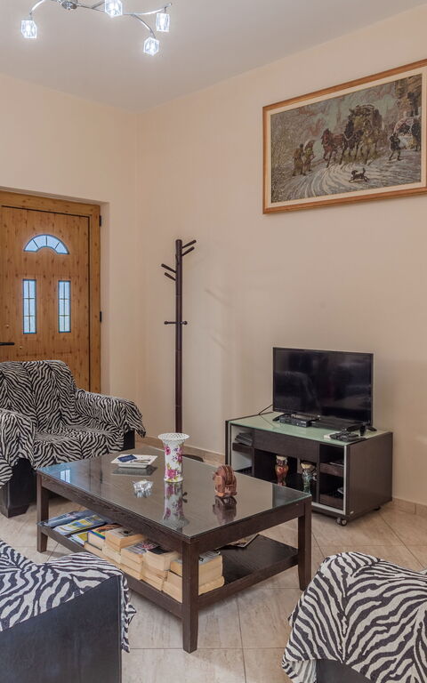 Villa Giorgos: Wohnzimmer
