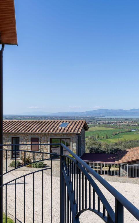 Villa Acquaviva: Ansichten, Garten