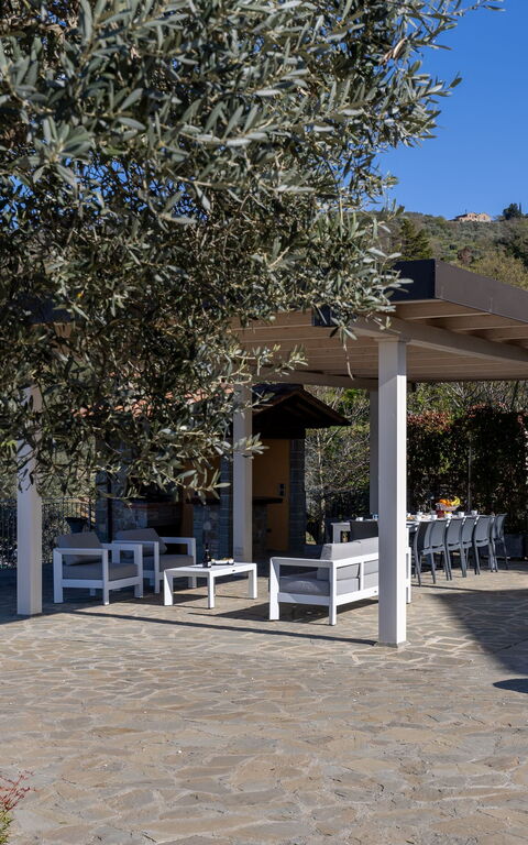 Villa Acquaviva: Balkon / Terrasse / Patio, Garten