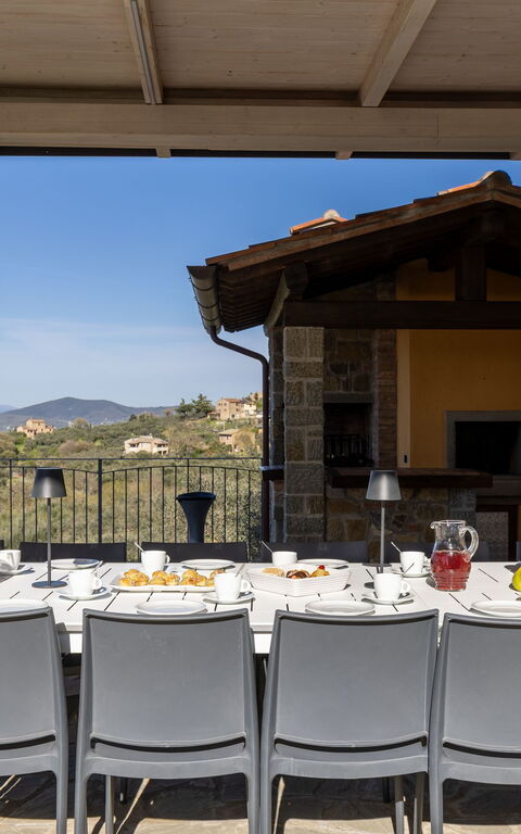 Villa Acquaviva: Balkon / Terrasse / Patio, Garten