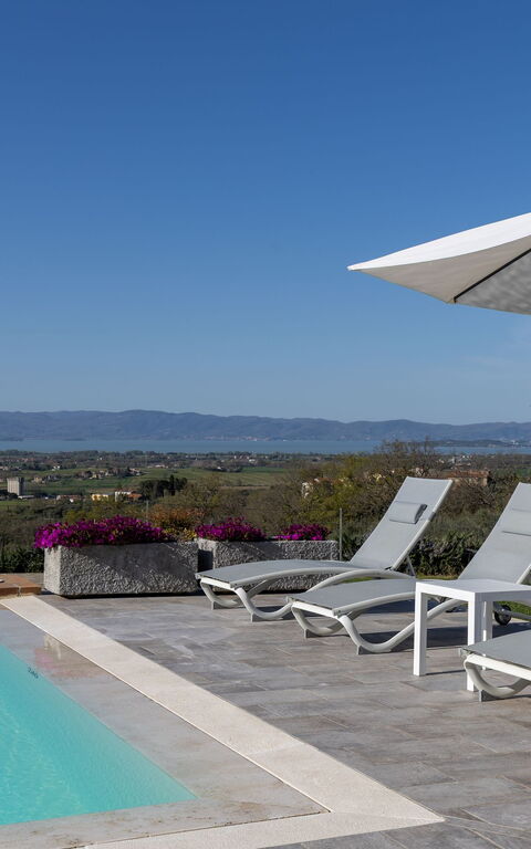 Villa Acquaviva: Schwimmbad