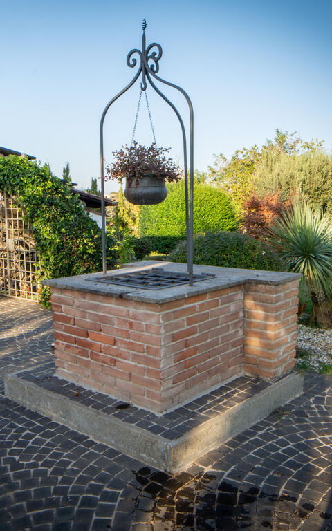 Villa Antici: Außen, Draussen