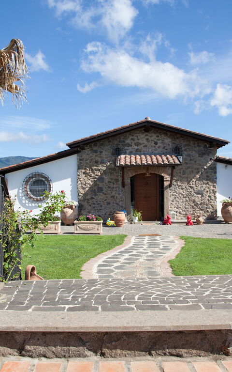 Villa Antici: Außen, Draussen, Garten, Haupteingang