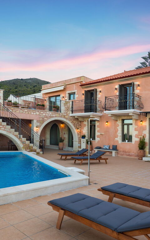 Villa Kois: Außen, Draussen, Schwimmbad