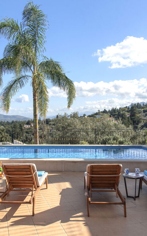 Villa Kois: Ansichten, Außen, Draussen, Schwimmbad