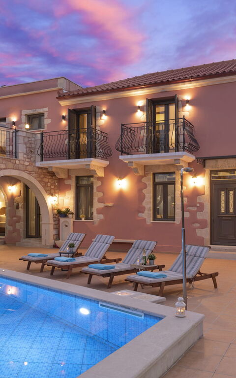 Villa Kois: Außen, Draussen, Schwimmbad