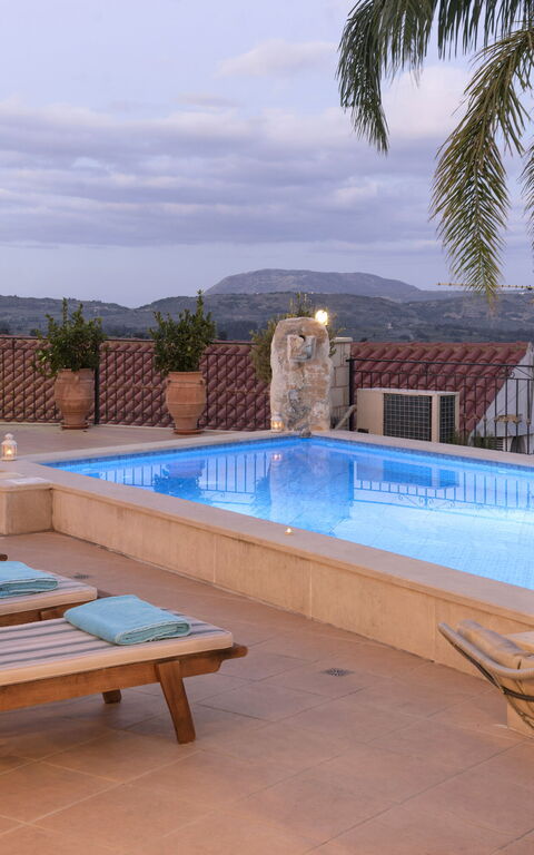 Villa Kois: Ansichten, Außen, Draussen, Schwimmbad