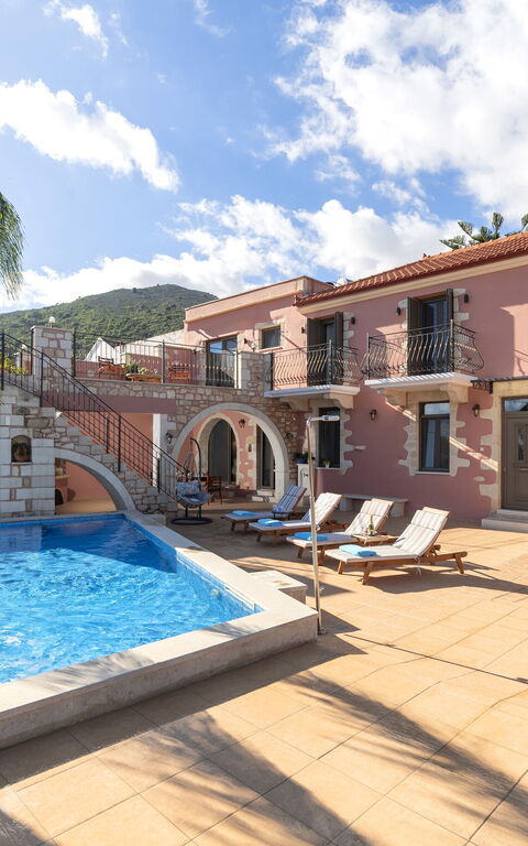 Villa Kois: Außen, Draussen, Schwimmbad