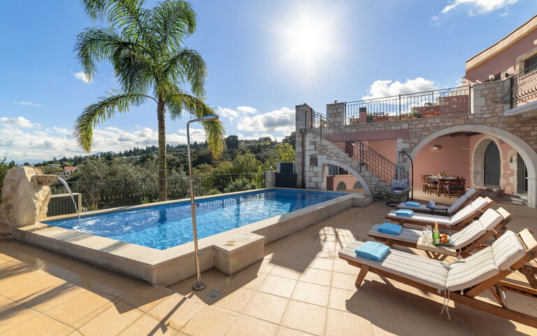 Villa Kois: Außen, Draussen, Schwimmbad