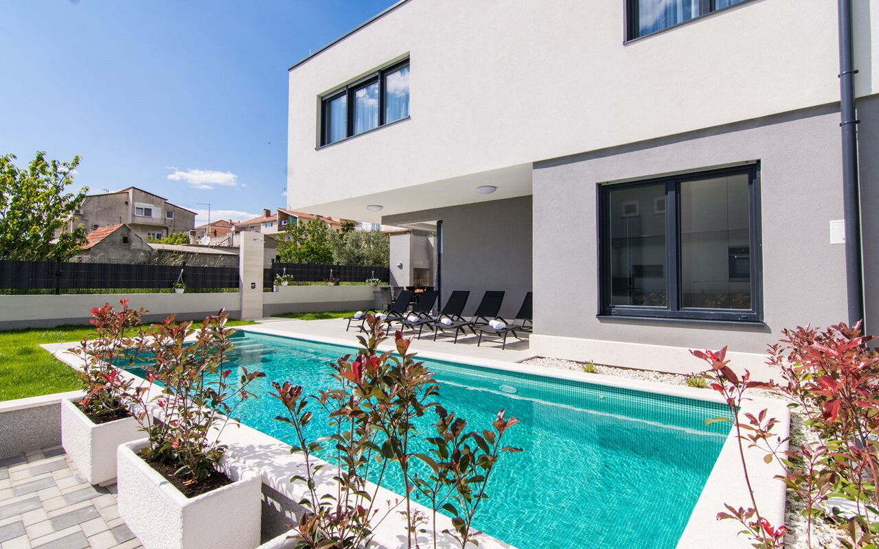 Villa Orvas 190: Außen, Draussen, Garten, Schwimmbad