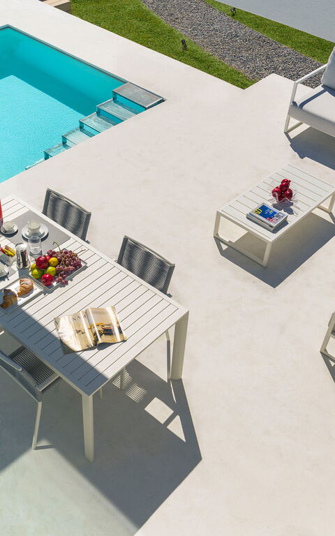 Villa Gadir: Außen, Balkon / Terrasse / Patio, Draussen, Essen, Schwimmbad