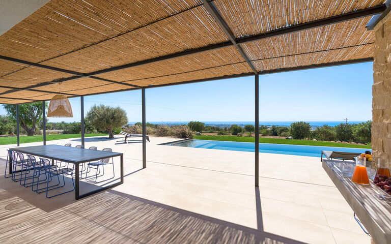 Villa Passo Salina: Balkon / Terrasse / Patio, Schwimmbad