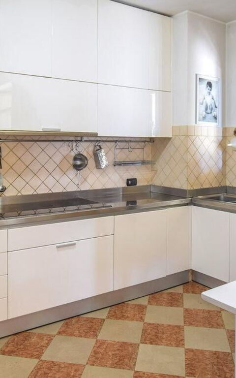 Villa Paradiso: Küche