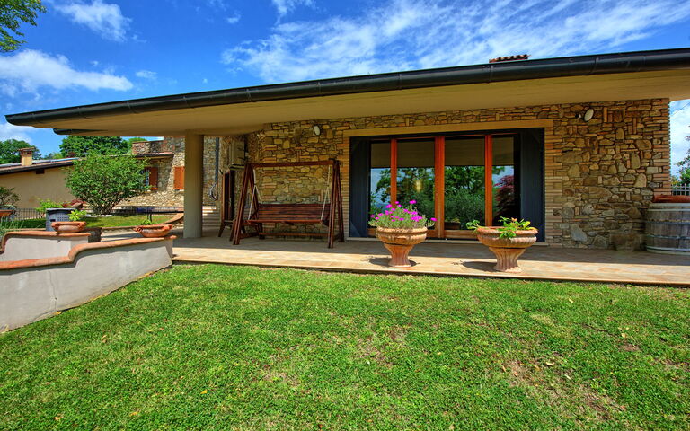 Villa Paradiso: Garten