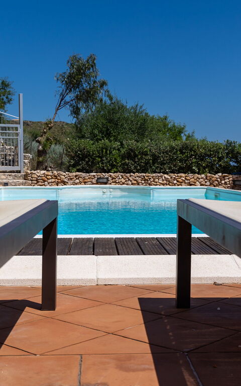 Villa Petra: Schwimmbad