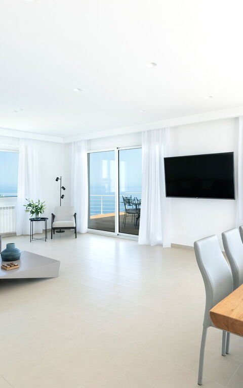 Villa Elysium: Esszimmer, Wohnzimmer