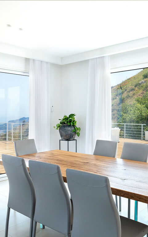 Villa Elysium: Esszimmer, Wohnzimmer