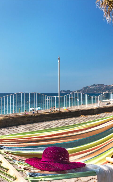 Villa Bellasia: Ansichten, Außen, Draussen