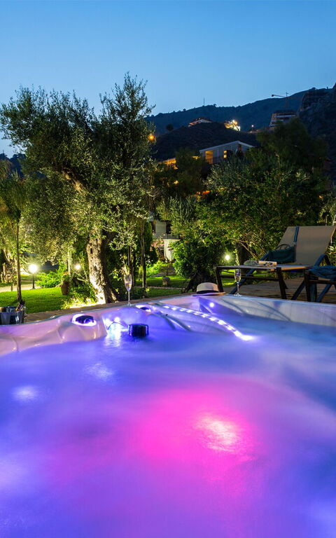 Villa Bellasia: Außen, Draussen, Garten, Whirlpool