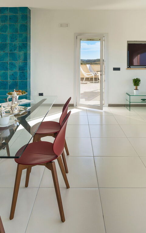 Villa Giglio Di Mare: Esszimmer, Wohnzimmer